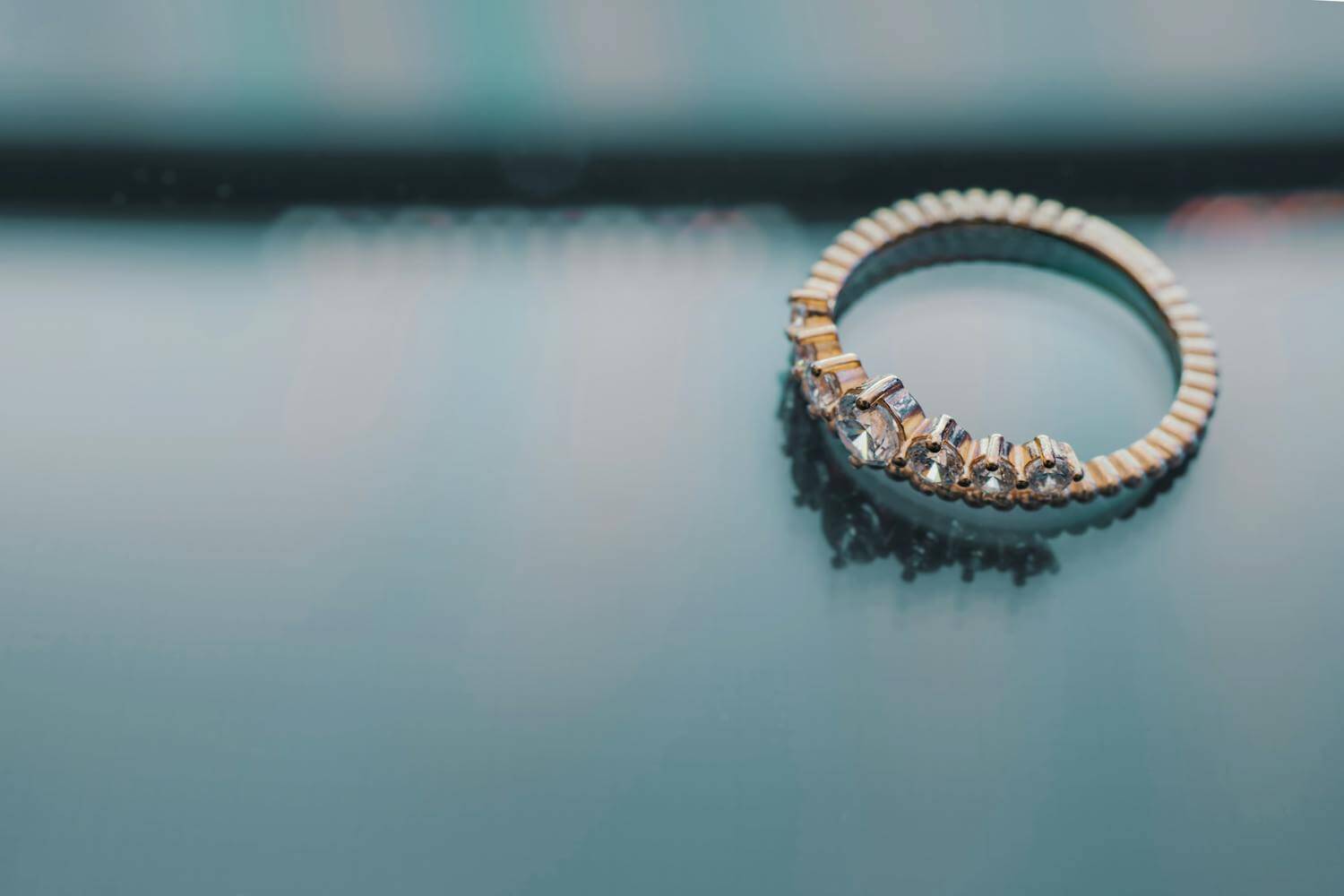 who keeps the engagement ring after a divorce australia | Melbourne Family Lawyers